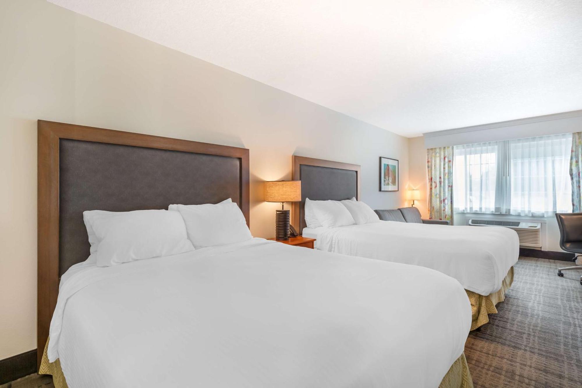 Best Western Plus University Park Inn & Suites Ames Exterior foto