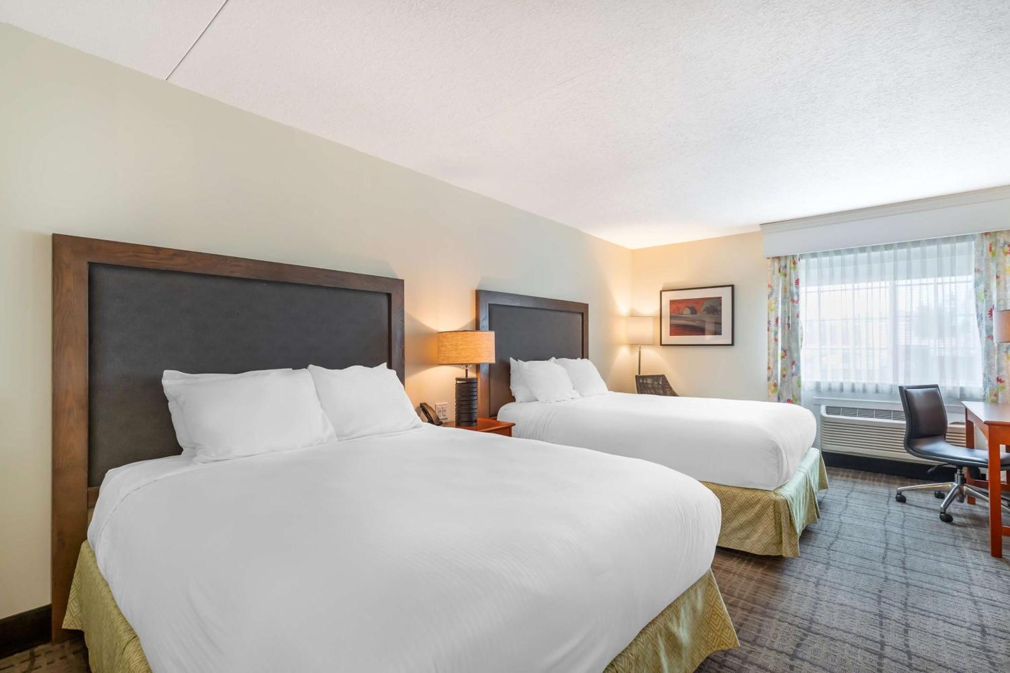 Best Western Plus University Park Inn & Suites Ames Exterior foto